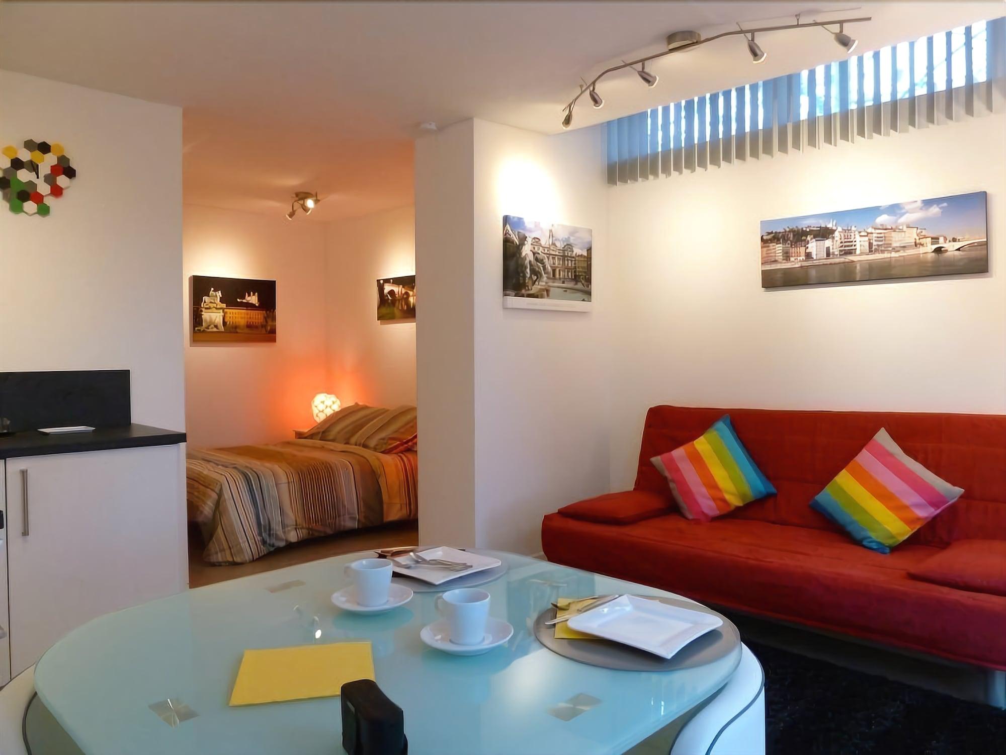B&B "Clos Feuillat" Lyon Ngoại thất bức ảnh